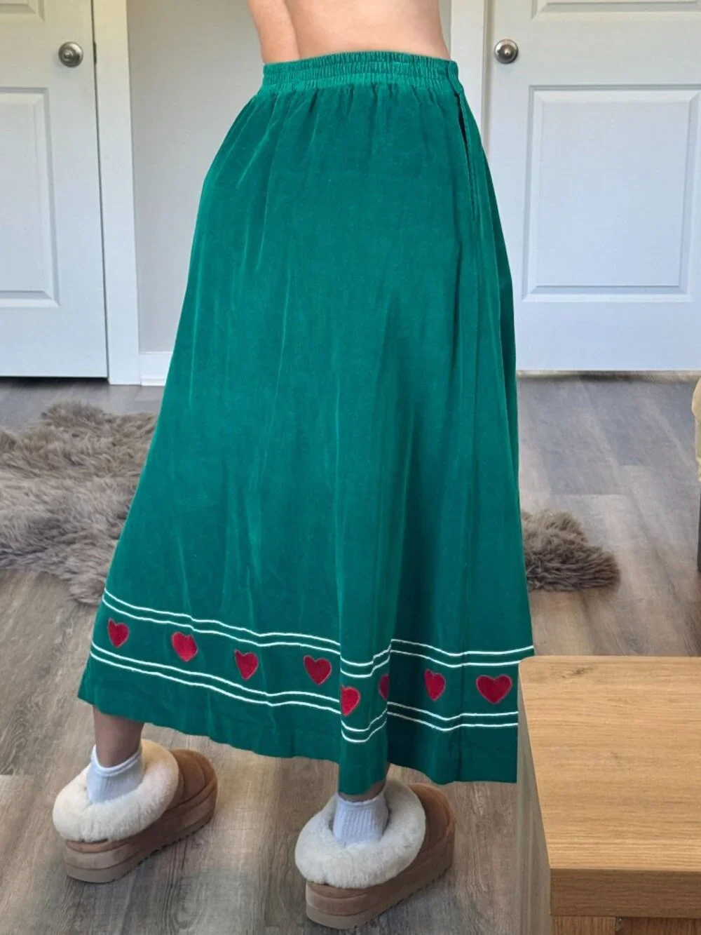 Vintage Y2K Eagles Eye Green Corduroy Maxi Skirt Womens M Cottagecore Hearts